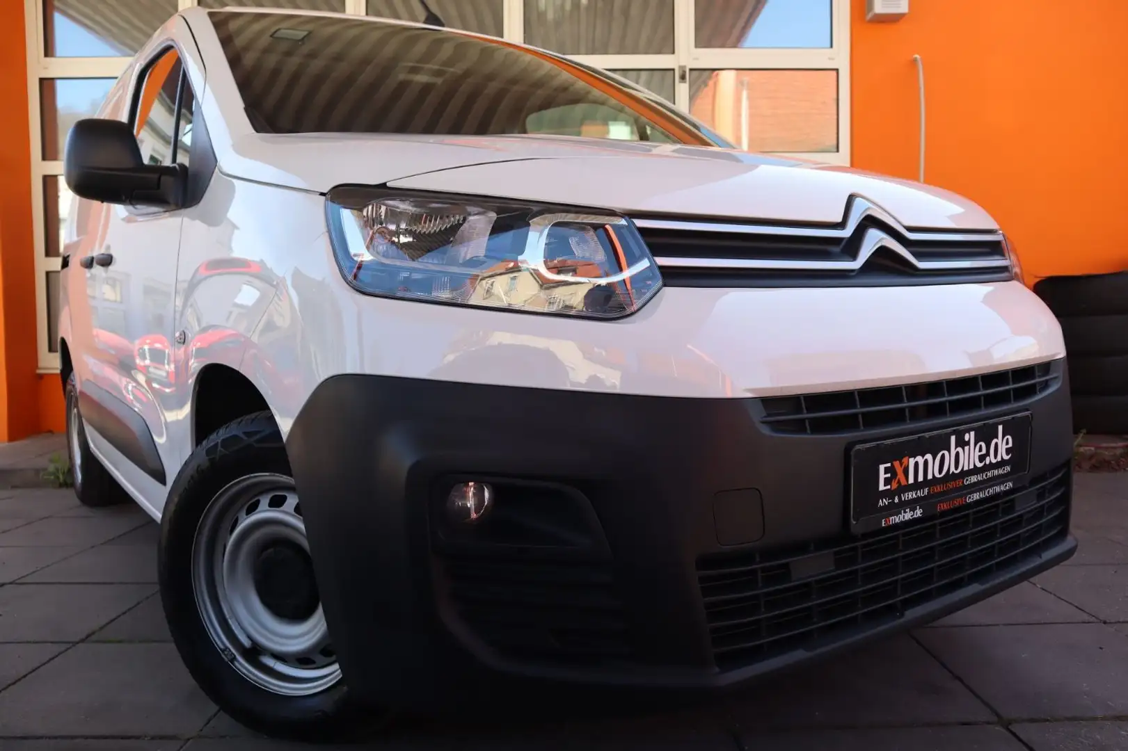 Citroen Berlingo BERLINGO* KASTEN* CLUB M/L1* 2.HAND* KASTENWAGEN Blanc - 1