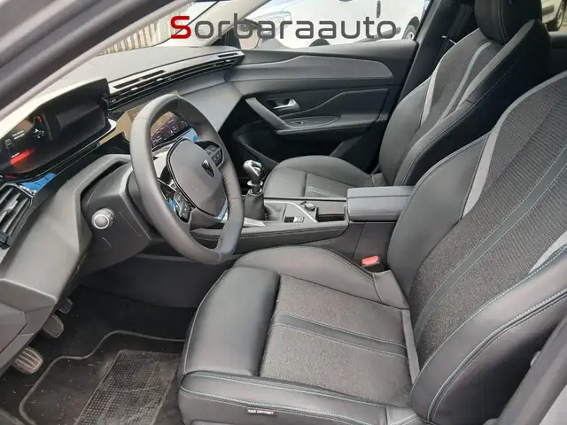 Peugeot 308 view 12