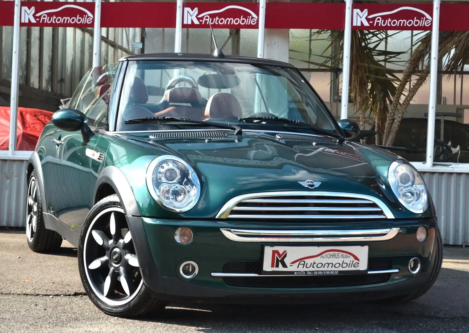 MINI Cooper Cabrio Sidewalk/Autom./Leder/Xenon/ Grün - 1