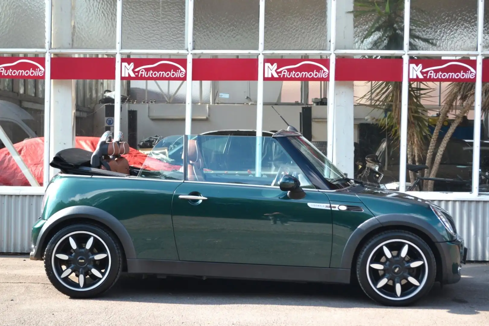 MINI Cooper Cabrio Sidewalk/Autom./Leder/Xenon/ Grün - 2
