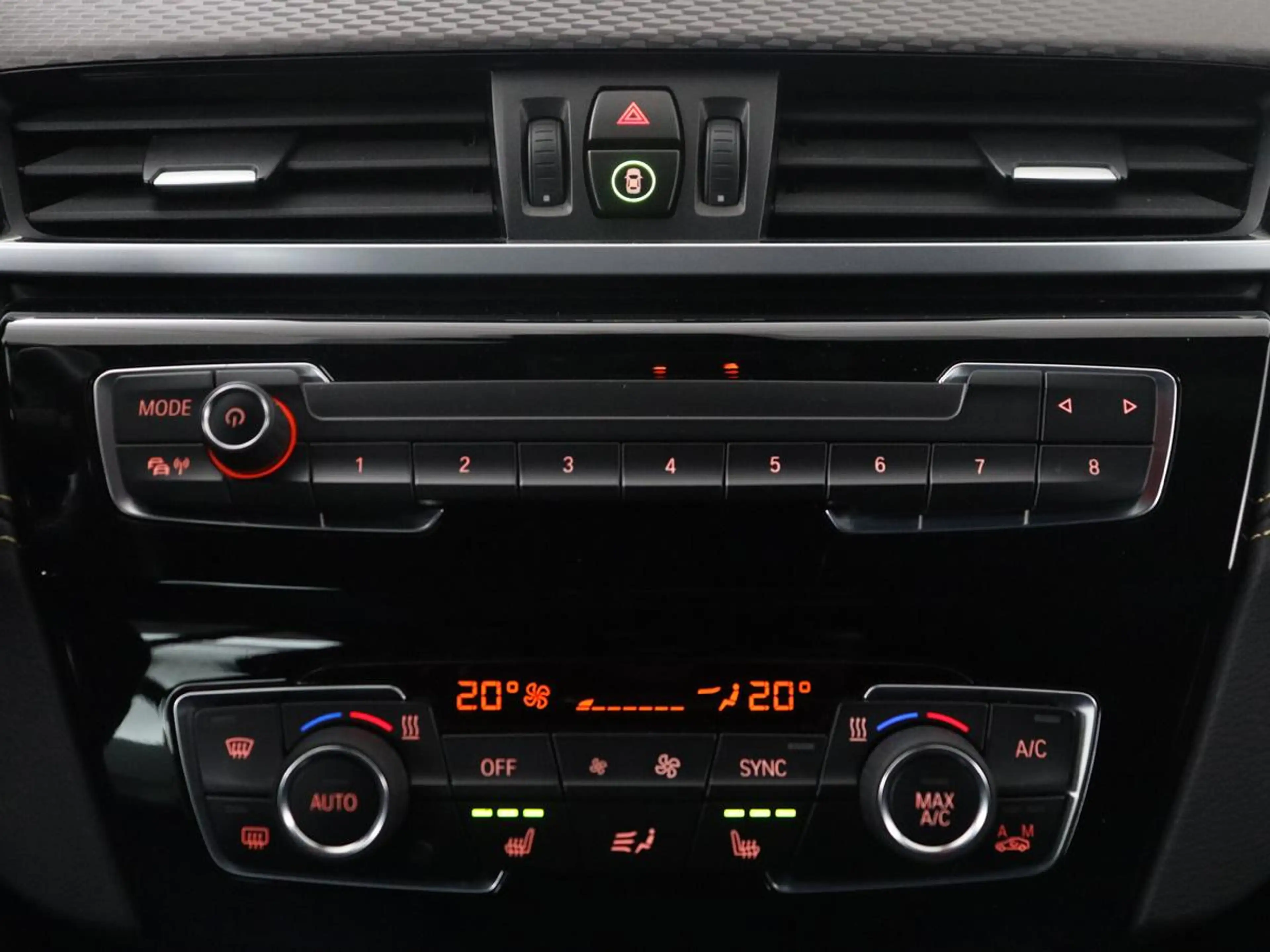 BMW X2 sDrive20i High Executive M-sport | Sportstoelen | — photo 33