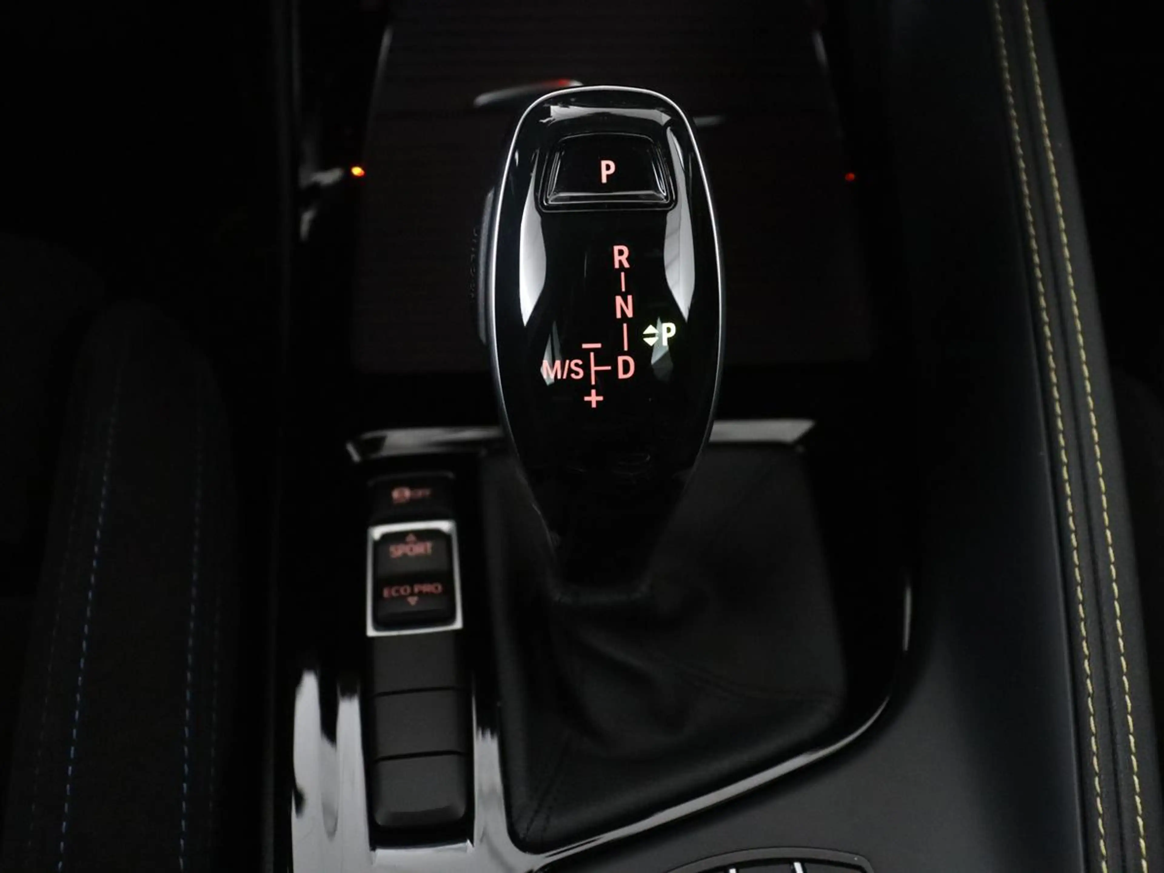 BMW X2 sDrive20i High Executive M-sport | Sportstoelen | — photo 21