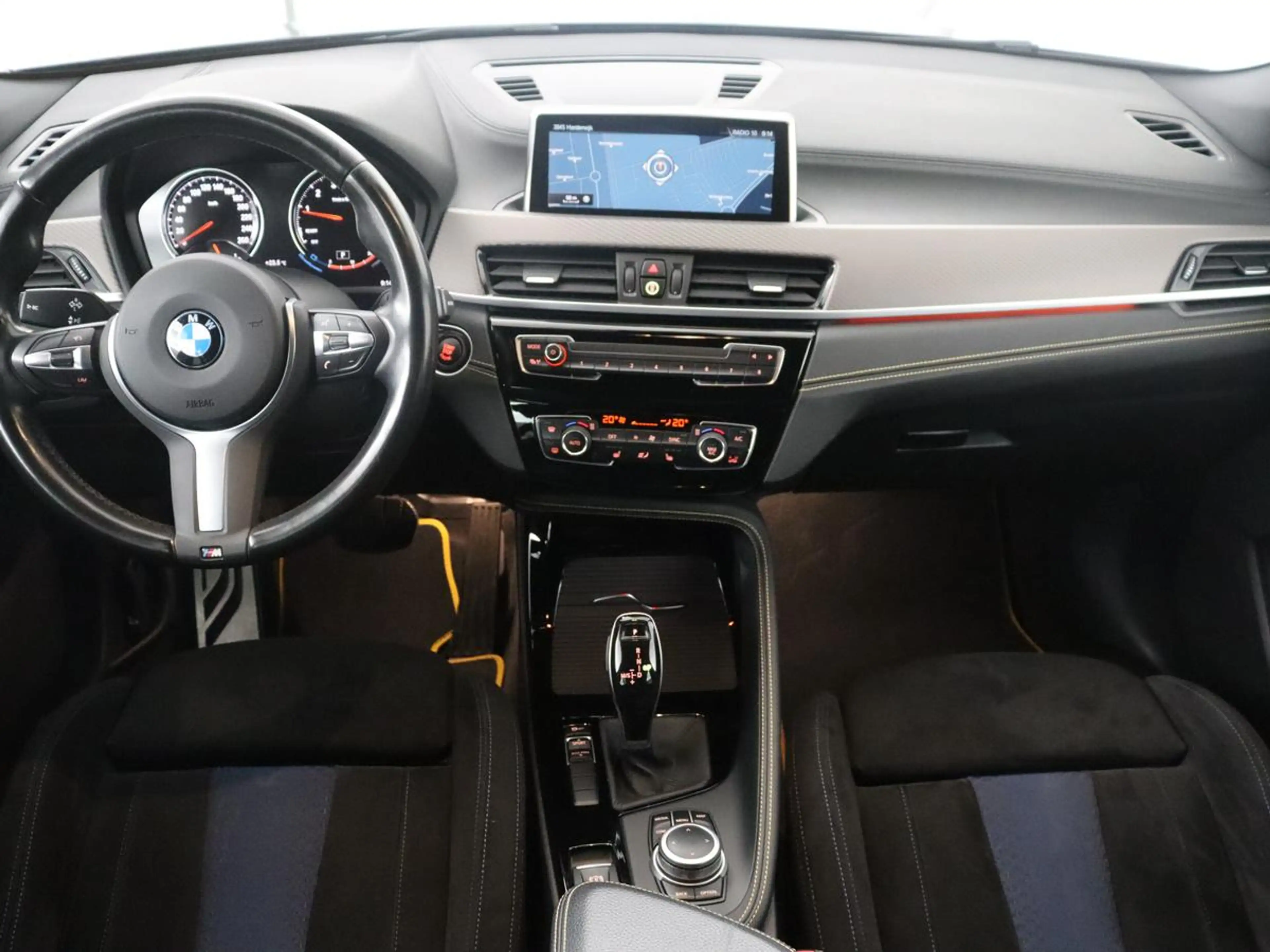BMW X2 sDrive20i High Executive M-sport | Sportstoelen | — photo 3