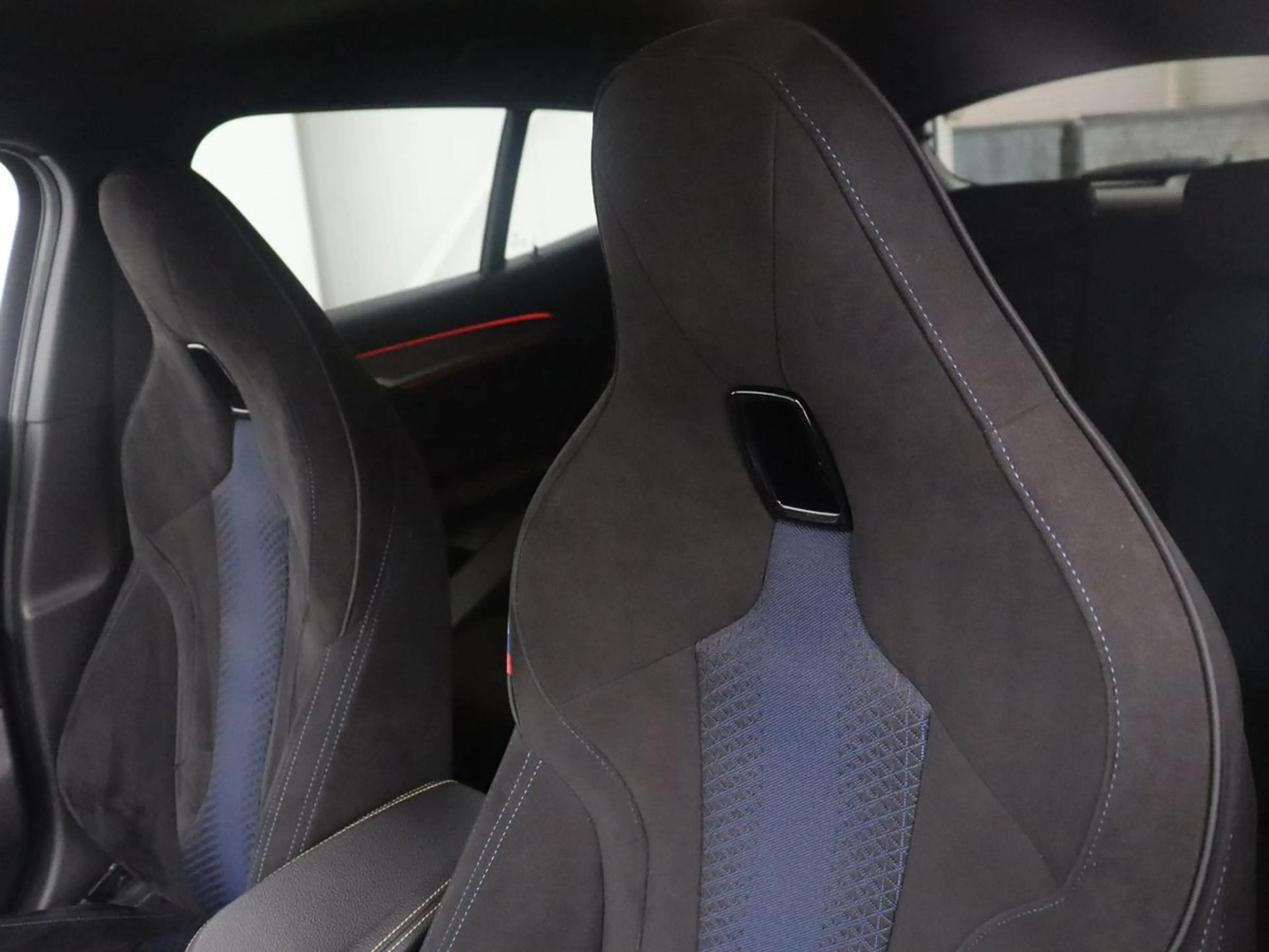 BMW X2 sDrive20i High Executive M-sport | Sportstoelen | — photo 7