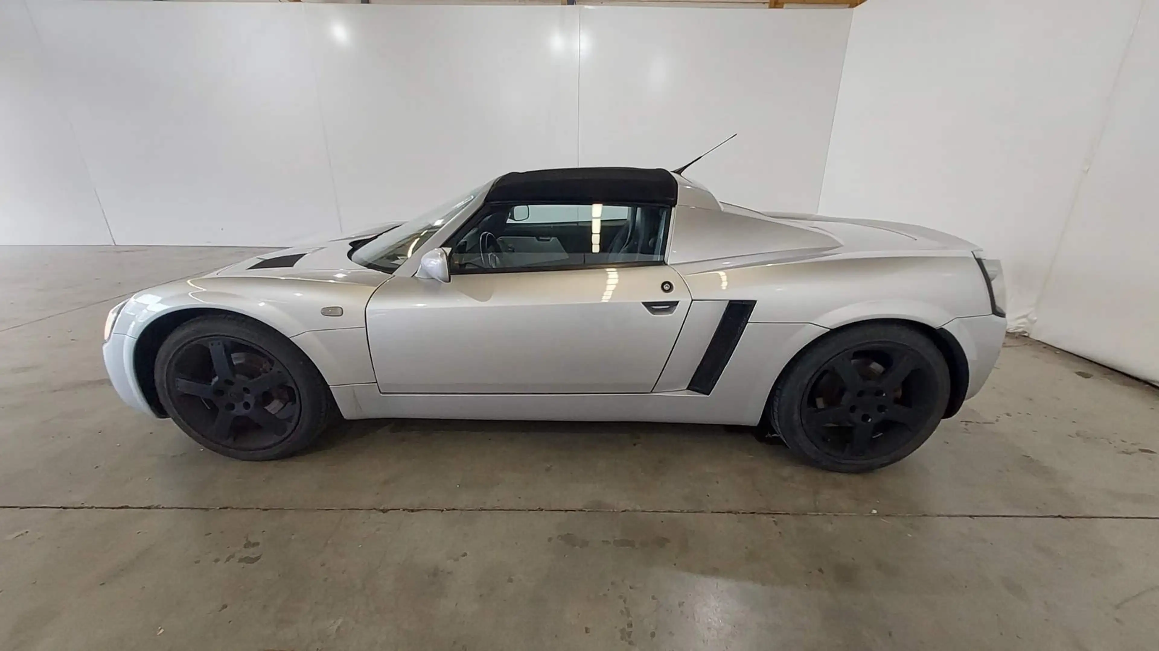 Opel Speedster 2.2 16V Leder — photo 9