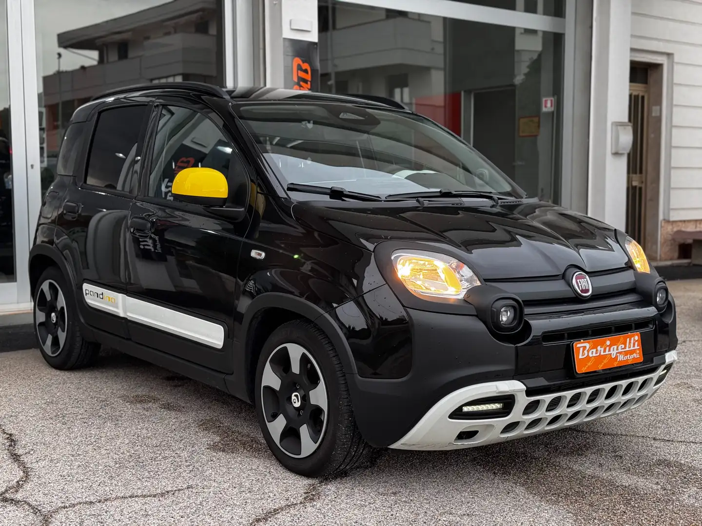 Fiat Panda Pandina Cross 1.0 firefly hybrid s Noir - 2