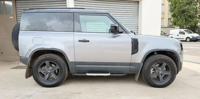 Land Rover Defender view 2
