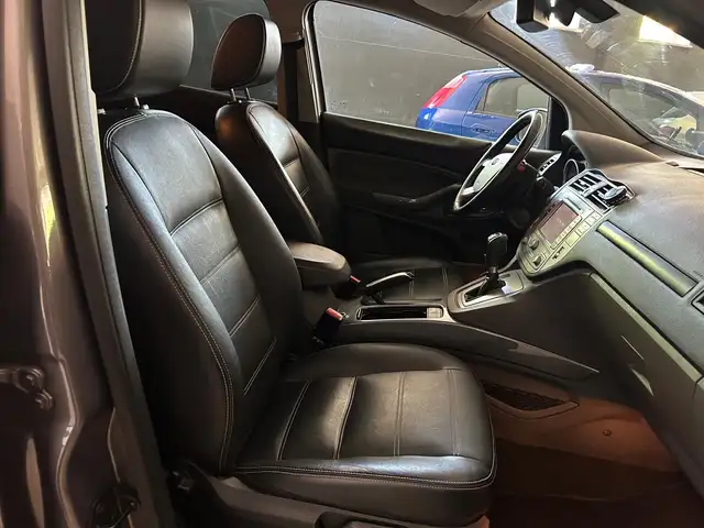 Ford Kuga view 12