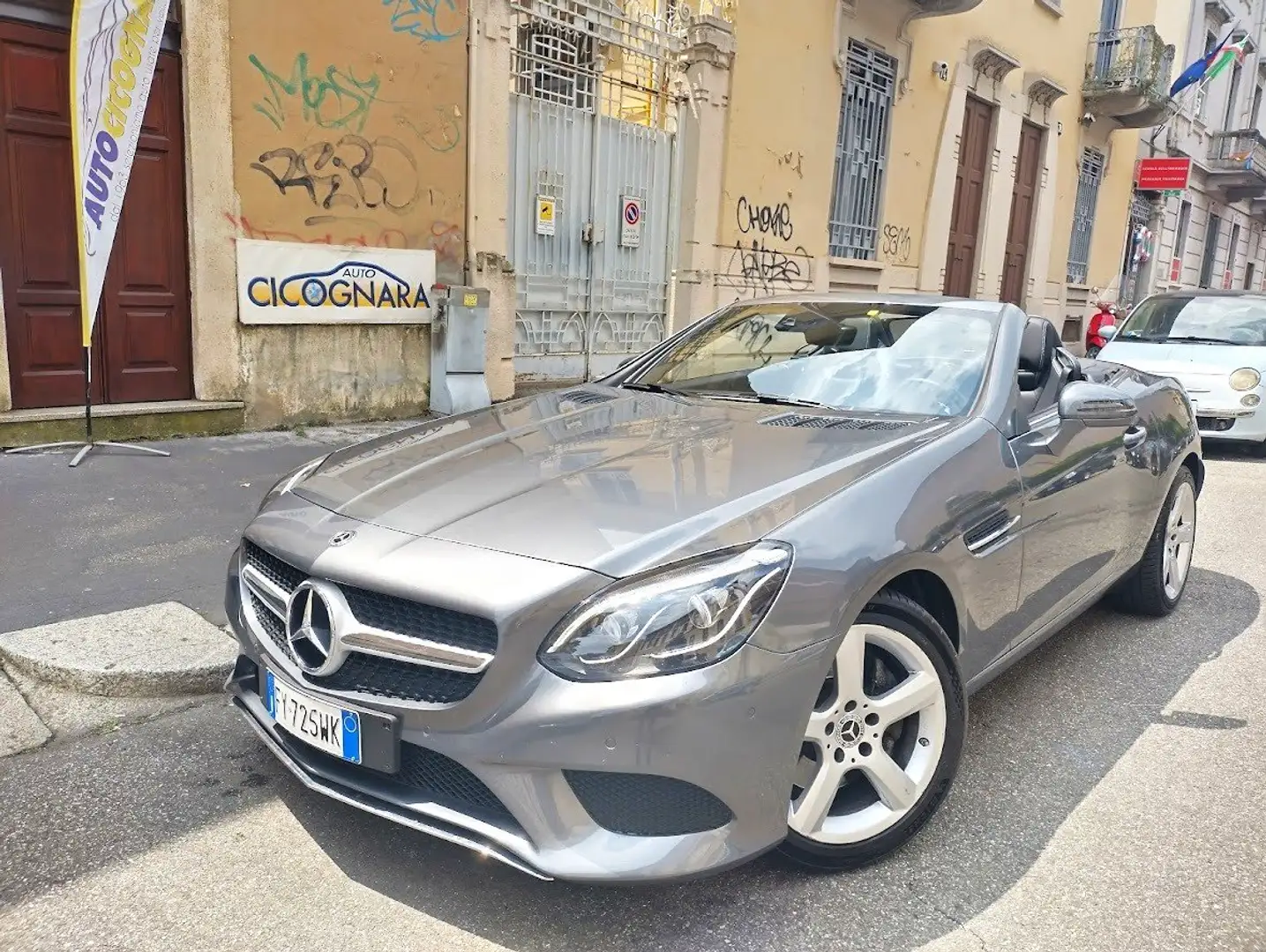 Mercedes-Benz SLC 200 Premium automatica solo 38.000 km !! Gri - 1
