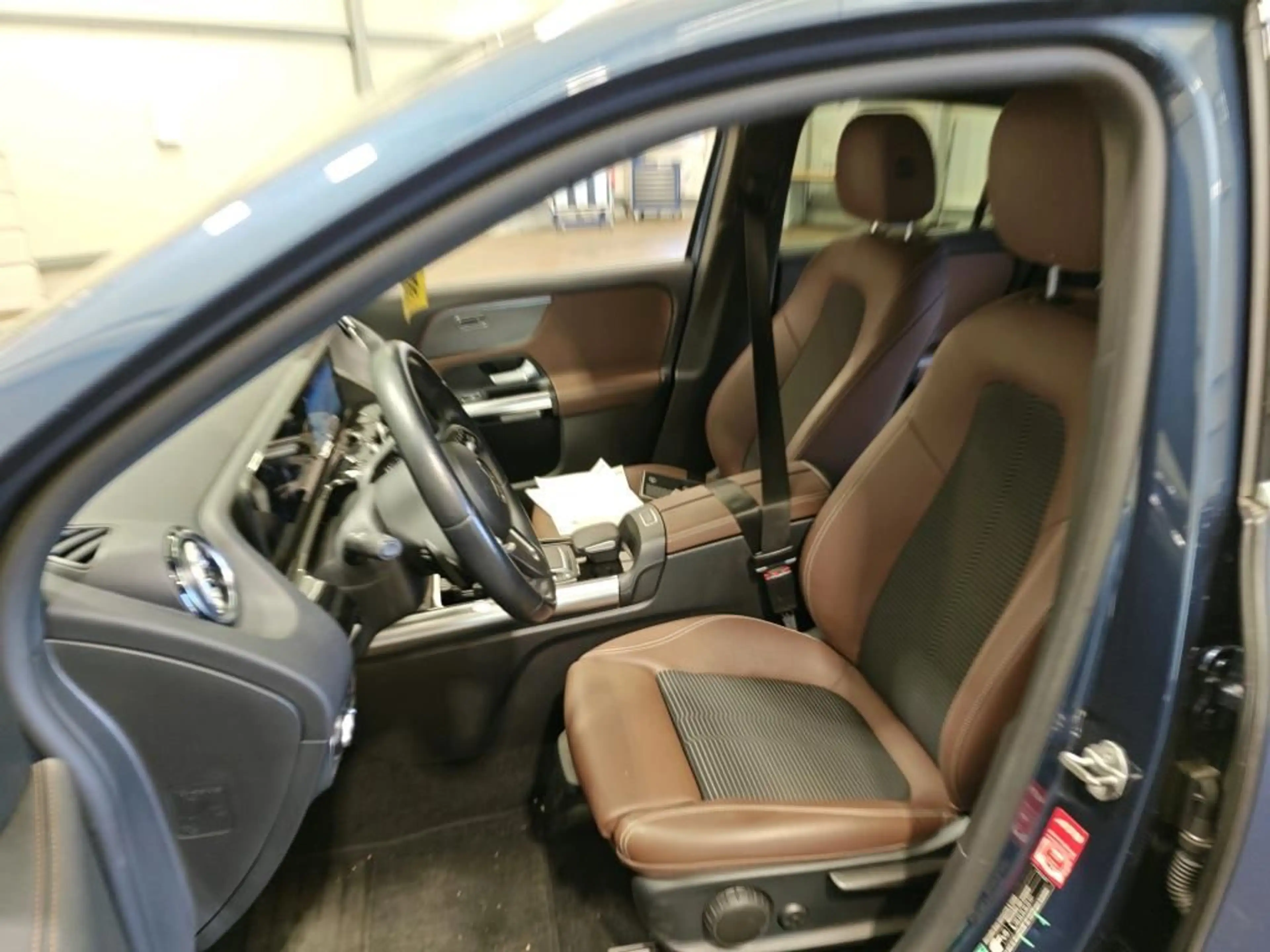 Mercedes-Benz GLA 200 d Progressive LED/Kam/Temp/SHZ/Virtual — photo 5