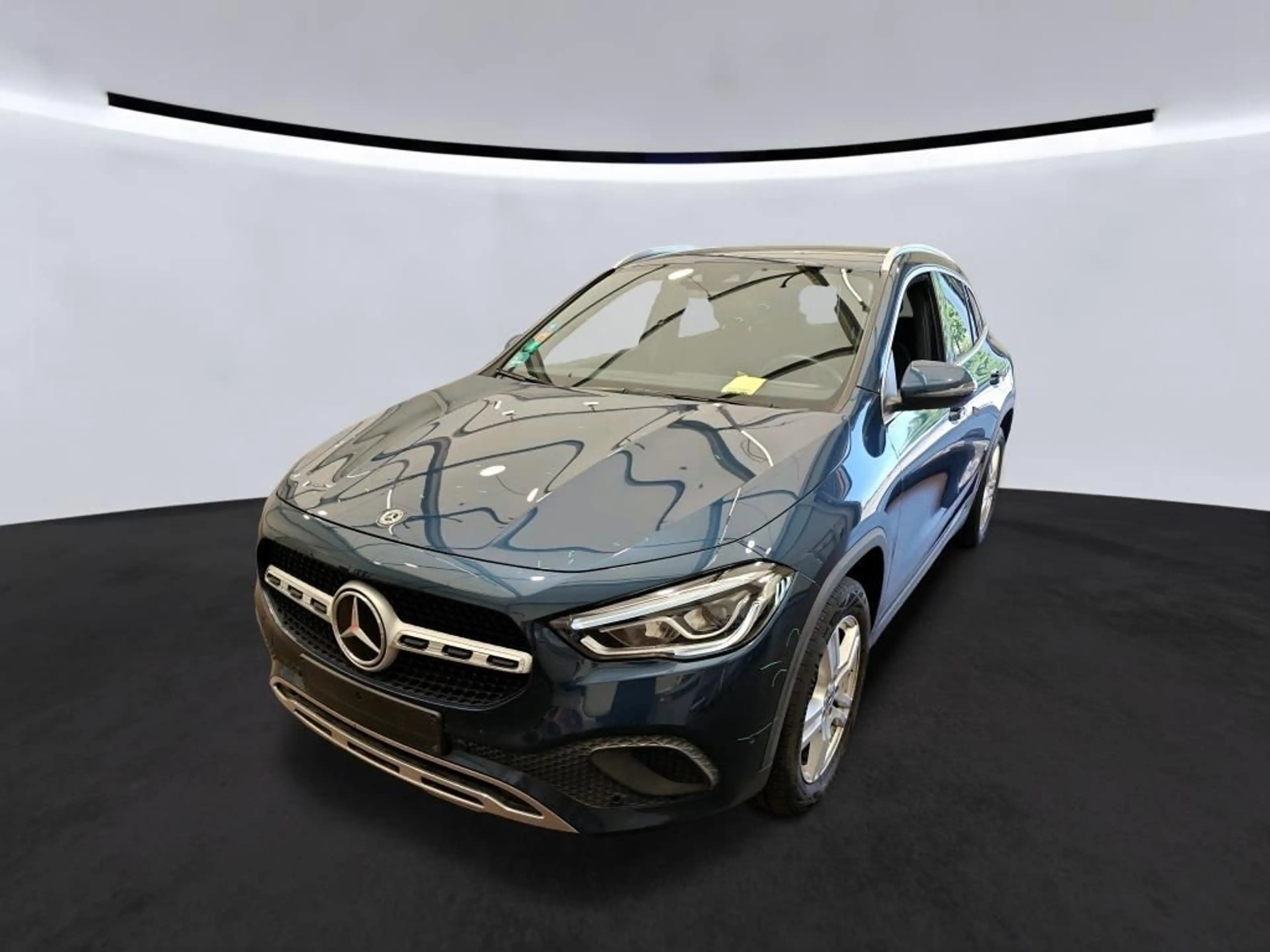 Mercedes-Benz GLA 200 d Progressive LED/Kam/Temp/SHZ/Virtual