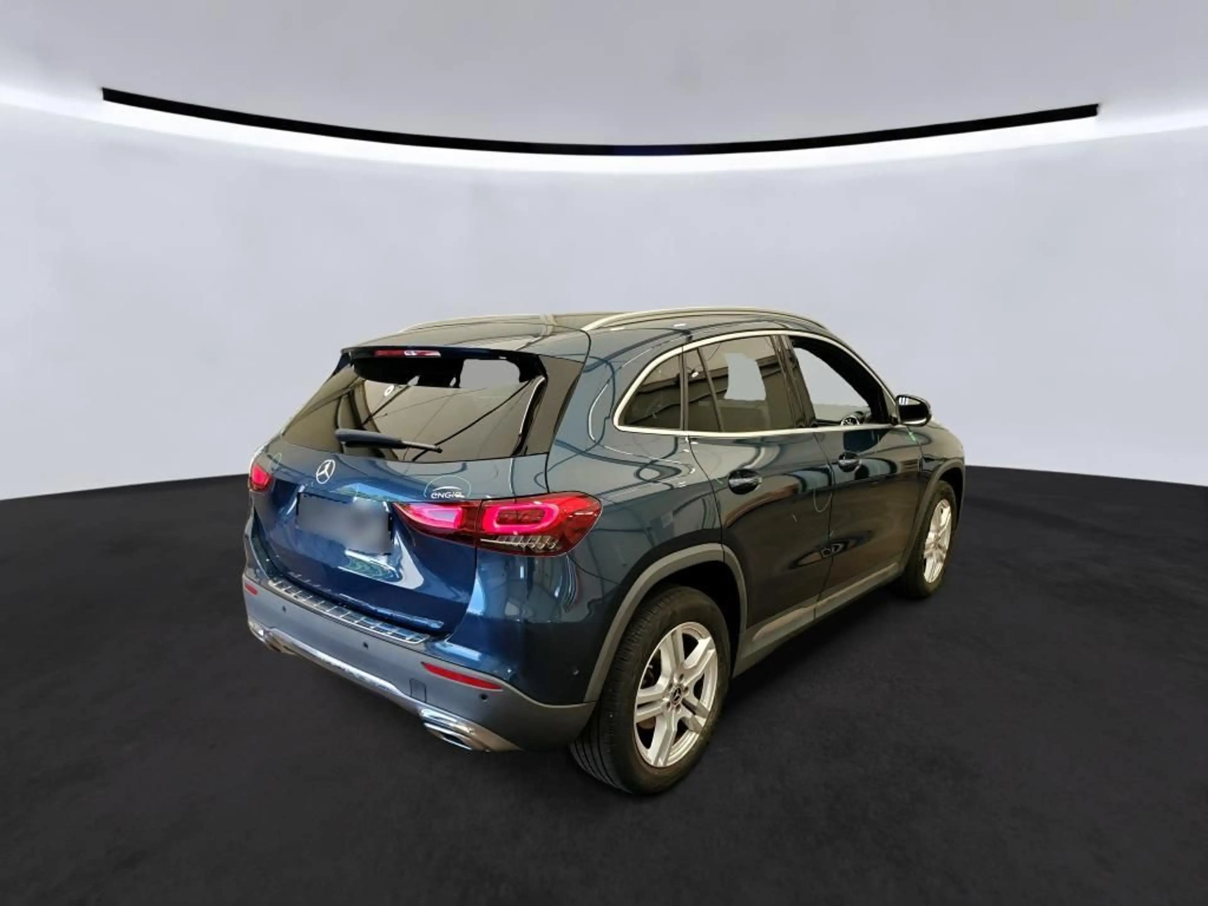Mercedes-Benz GLA 200 d Progressive LED/Kam/Temp/SHZ/Virtual — photo 3