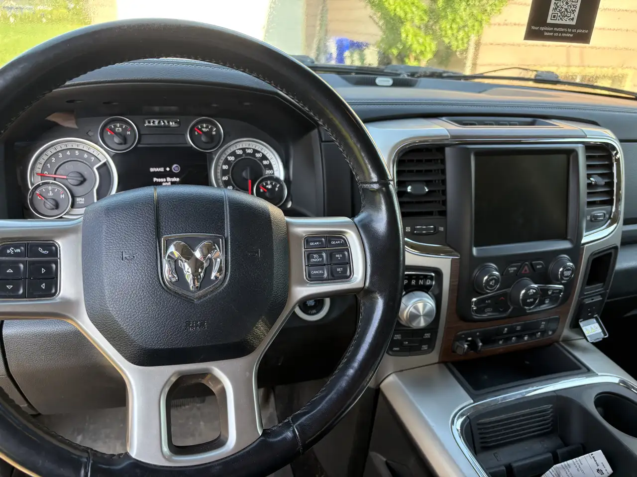 RAM 1500 снимка RAM 1500