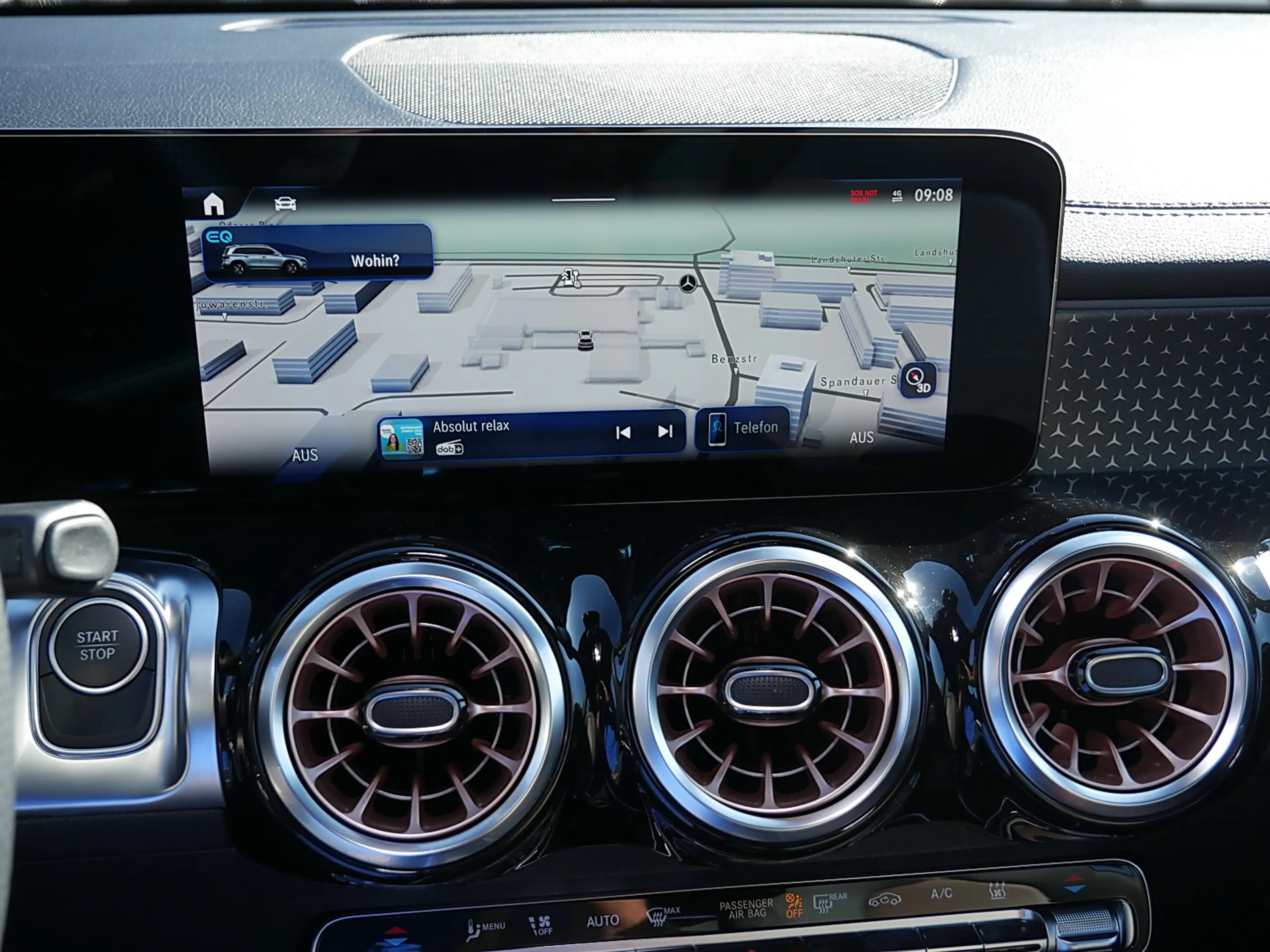 Mercedes-Benz EQB 250 + ILS MBUX Ambiente LED Wide Cam Navi AUT — photo 9
