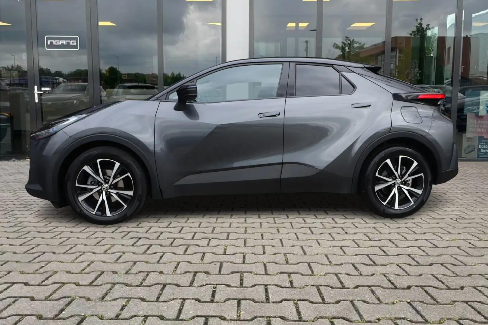 Toyota C-HR 1.8 Hybrid 140 Style | Trekhaak | Camera | ACC | Grijs - 2