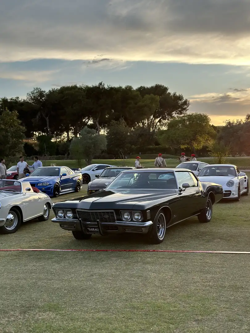 Buick Riviera - 1