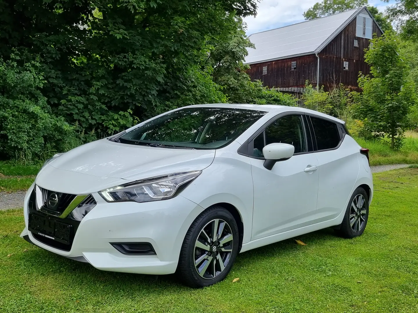 Nissan Micra Acenta NAVI*PDC*SHZG*M+S*DAB*TÜV10/26*GARANTIE* Wit - 1