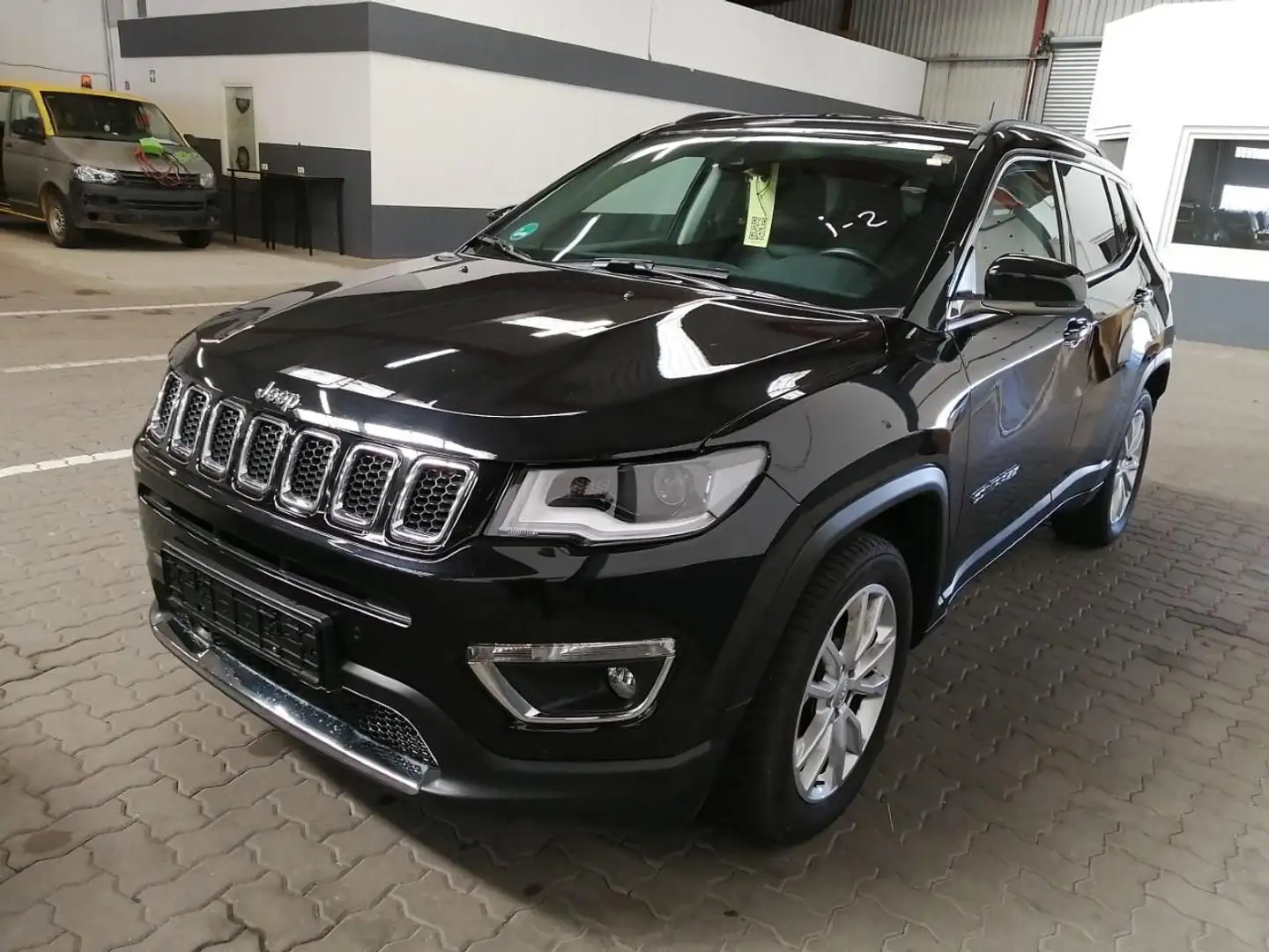 Jeep Compass Limited 1,3 TGDi NAV+KAM+XEN+ACC+CARPLAY Schwarz - 2
