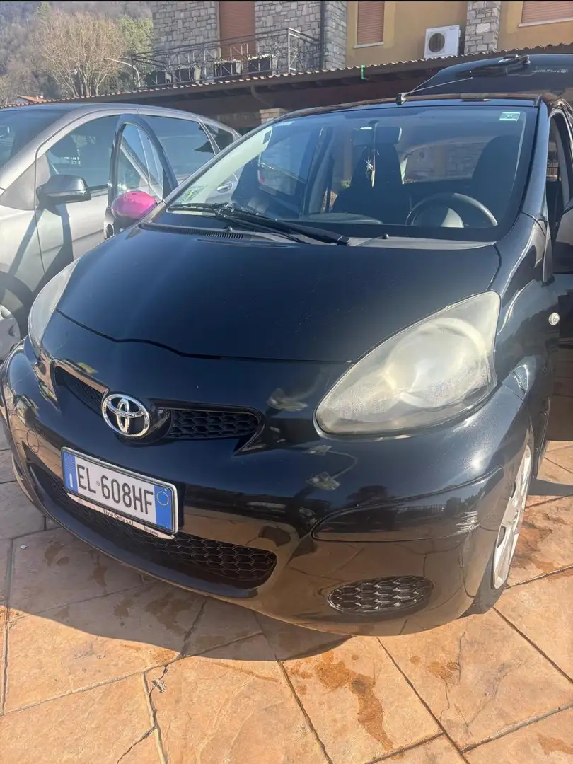 Toyota Aygo Aygo I 2005 5p 1.0 Now Connect Nero - 1