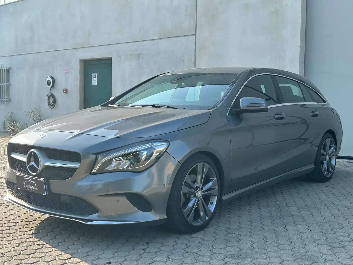 Mercedes-Benz CLA 220 CLA 220 SW DIESEL AUTOMATICA DISPONIBILE Grigio - 2