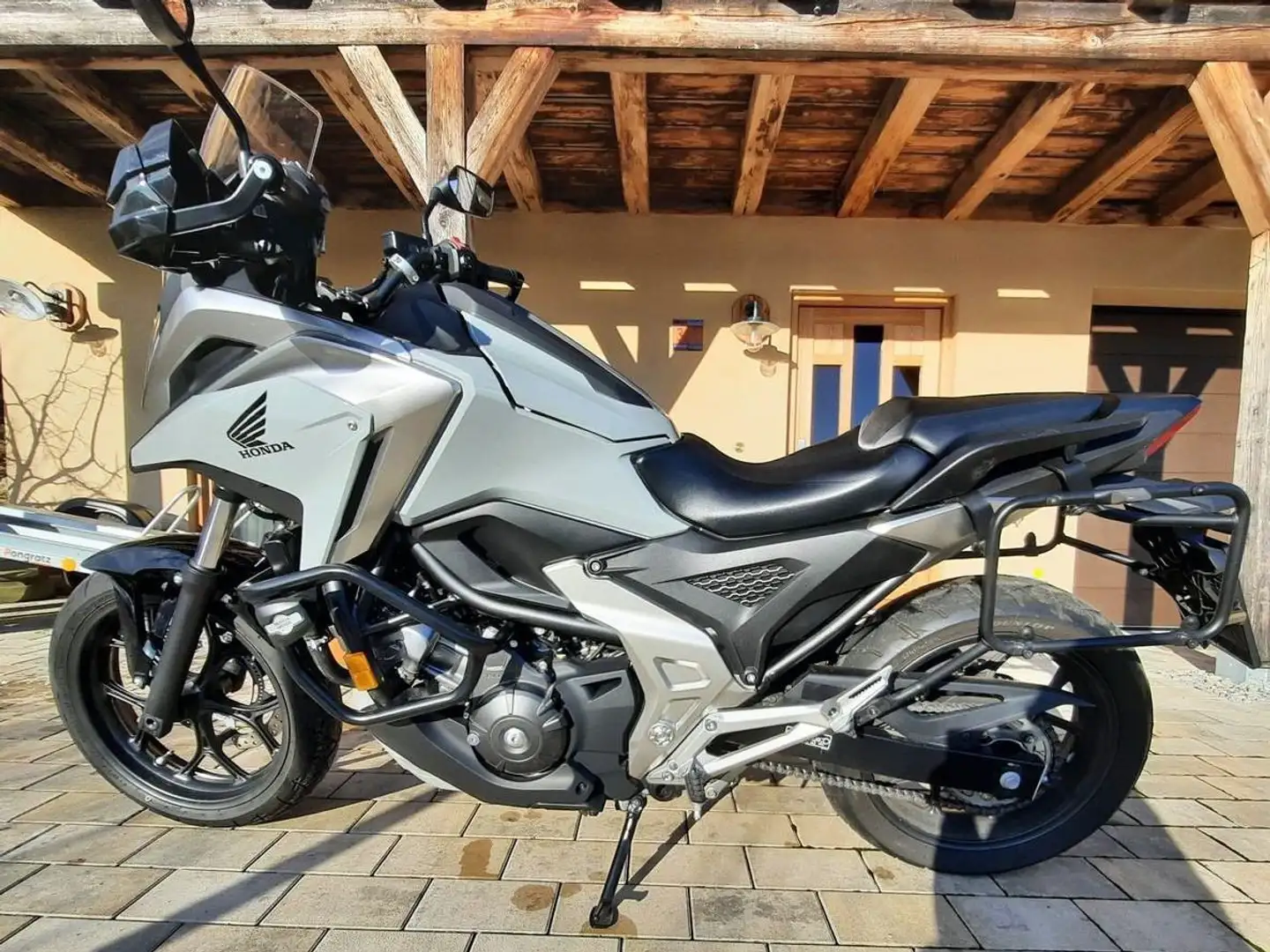 Honda NC 750 DCT Automatik Šedá - 1