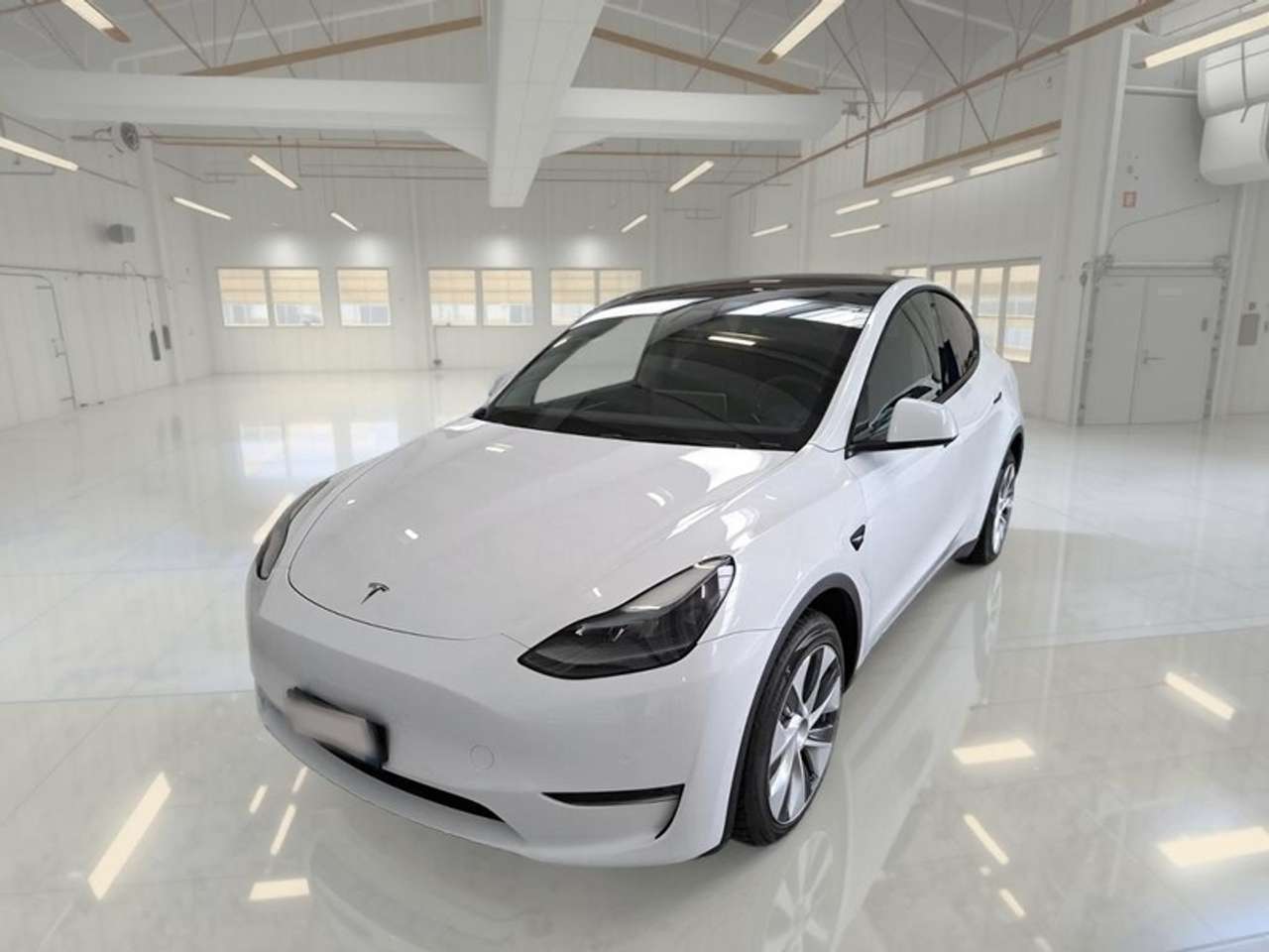 Tesla Model Y 75 KWH DUAL MOTOR LONG RANGE 4WD AUT. SUV