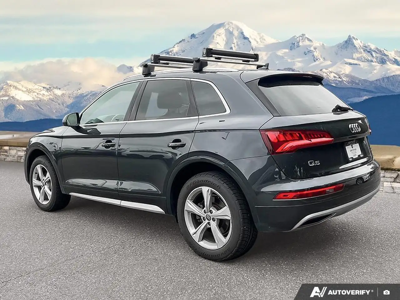 Audi Q5 снимка Audi Q5