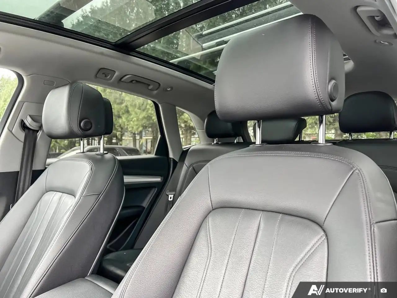 Audi Q5 снимка Audi Q5