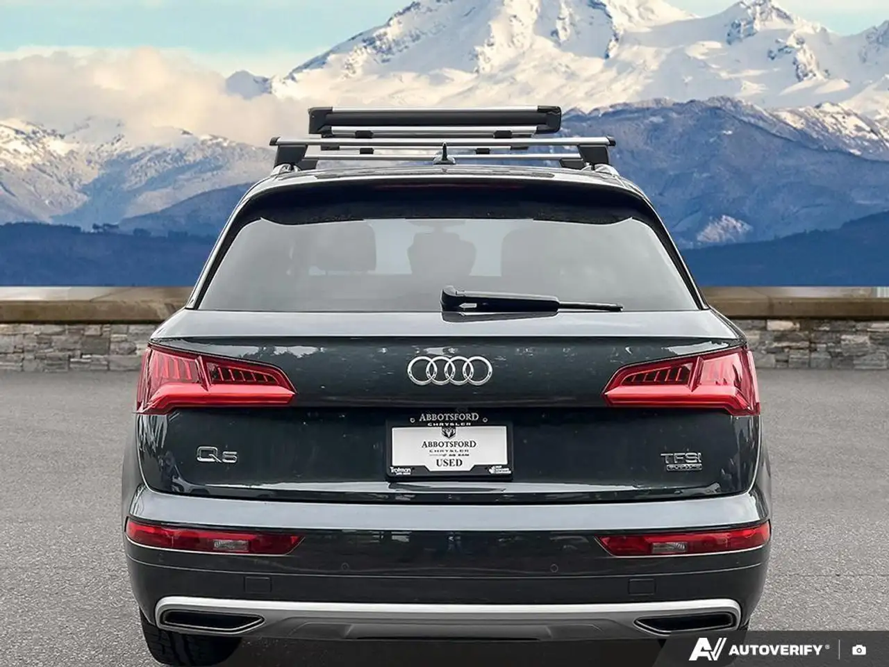 Audi Q5 снимка Audi Q5