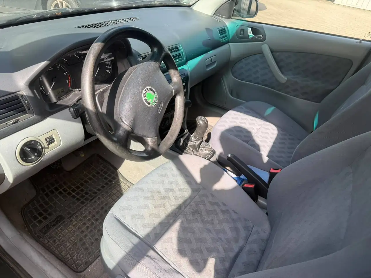Skoda Octavia 1.6 SLX Anhängerkupplung Sitzheizung Tüv, foto 10