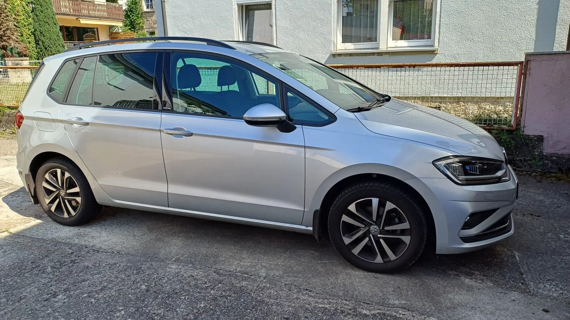Volkswagen Golf Sportsvan Golf VII Sportsvan 1.5 TSI ACT OPF DSG United Argent - 1
