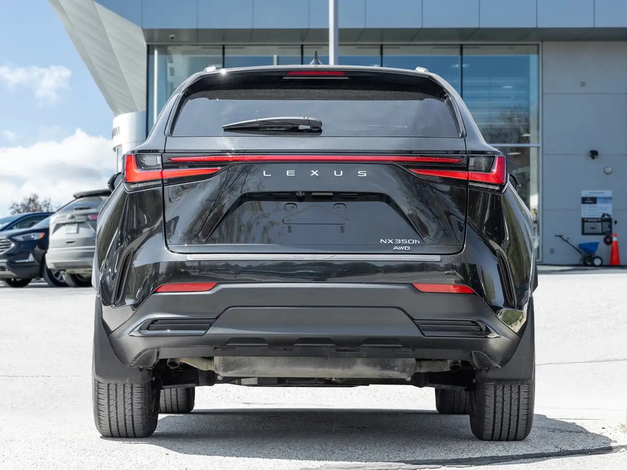 Lexus NX снимка Lexus NX