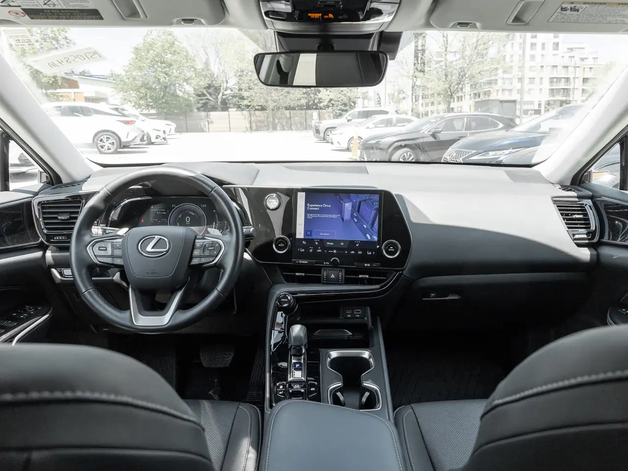 Lexus NX снимка Lexus NX