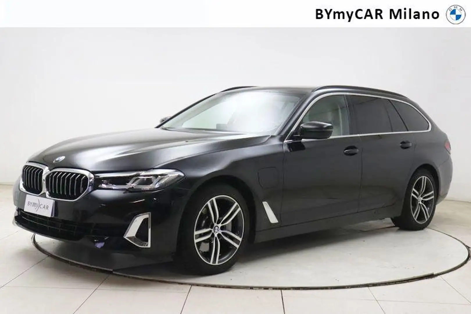BMW 530 e Touring Luxury auto Nero - 1