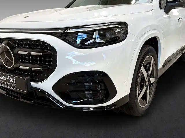 Mercedes-Benz GLB Class view 15