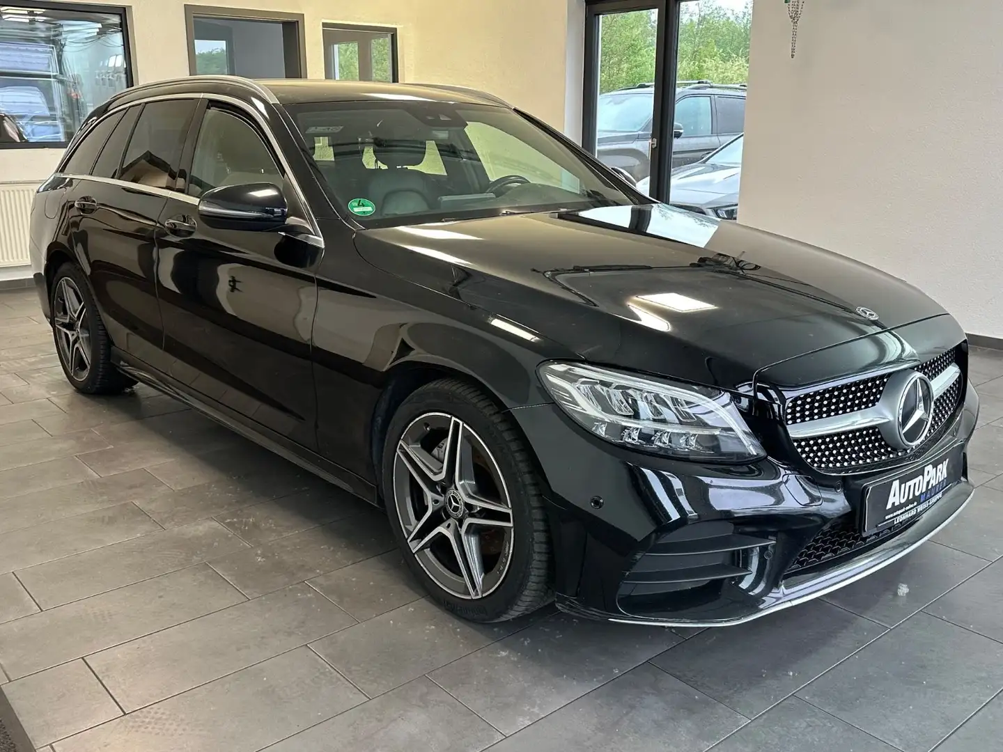 Mercedes-Benz C 200 d T CDI AMG Sportpaket*LED-High*AHK*Leder* Schwarz - 2