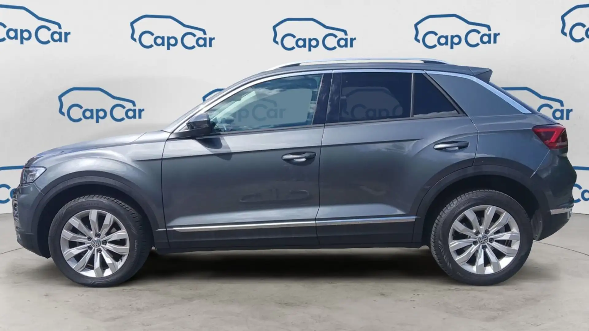 Volkswagen T-Roc 1.6 TDI 115 Carat - 2