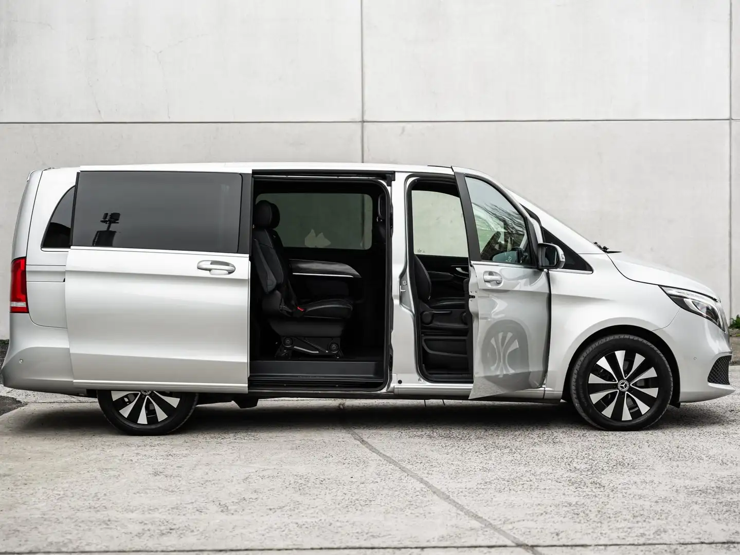 Mercedes-Benz V 250 L2 - Lichte Vracht - 5pl. - Avantgarde - Xenon Grigio - 1