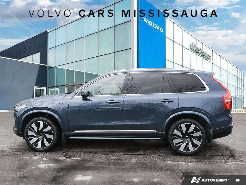 2025 Volvo XC90 Ultra Bright Theme alt 3