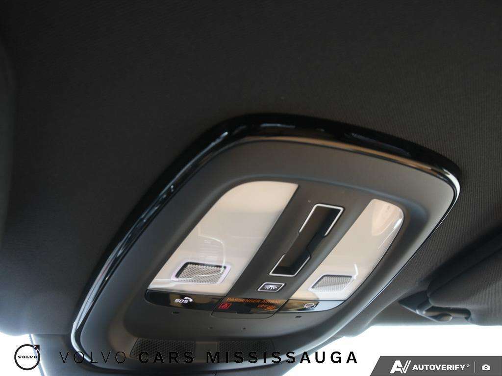 2025 Volvo XC90 Ultra Bright Theme thumb 22