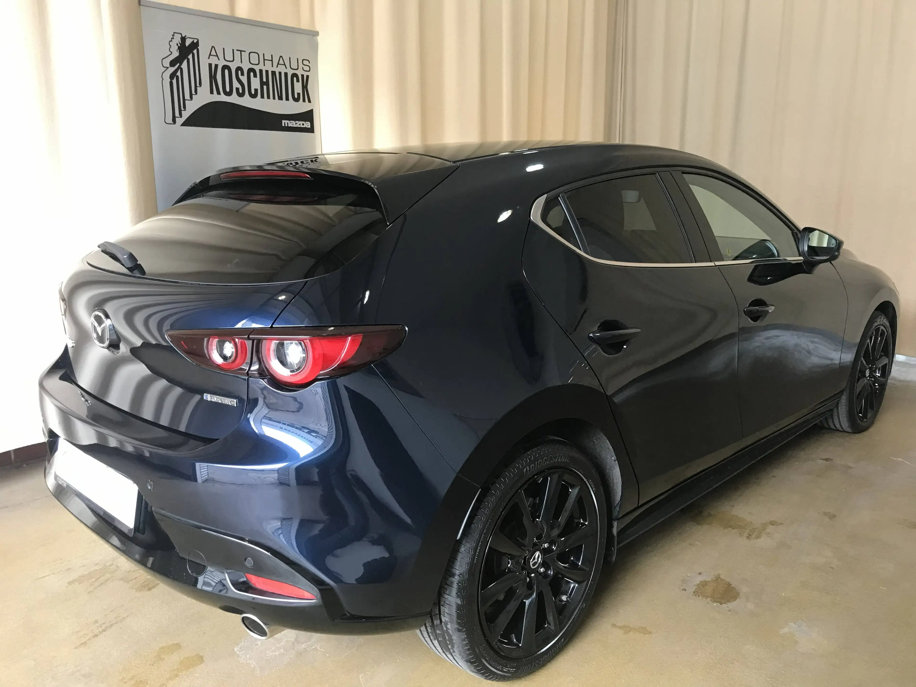Mazda 3 S SKYACTIV-G 2.0 M Hybrid 6AG HOMURA — photo 4