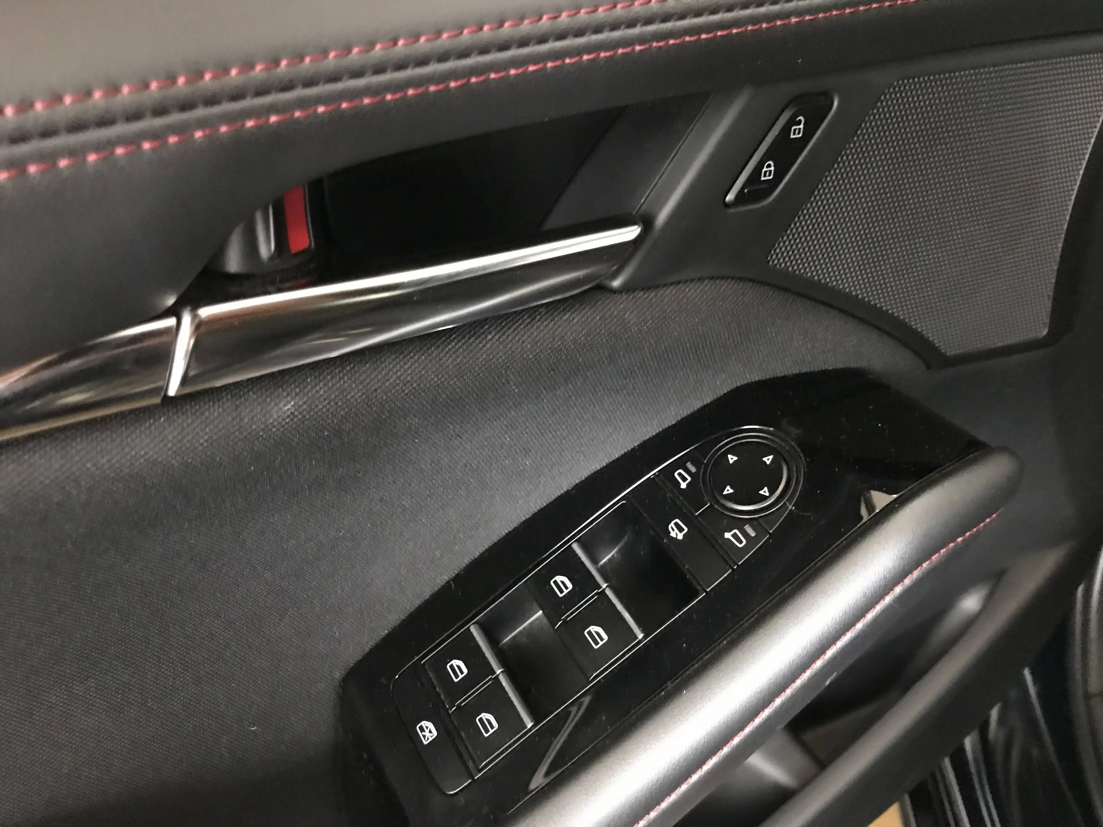Mazda 3 S SKYACTIV-G 2.0 M Hybrid 6AG HOMURA — photo 15