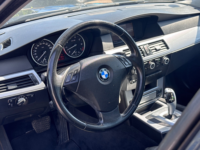 BMW 523 5-serie Touring 523i High Executive | Panoramadak — photo 3
