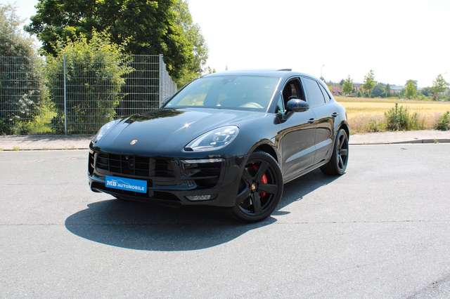 Imagine Porsche Macan Turbo Performance SportChron Approved11/26