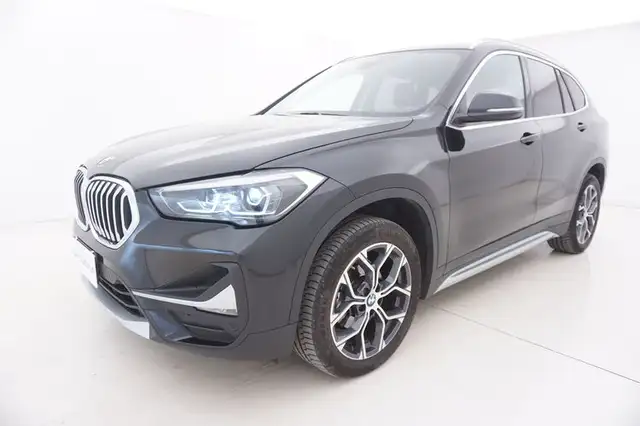 BMW X1 view 9