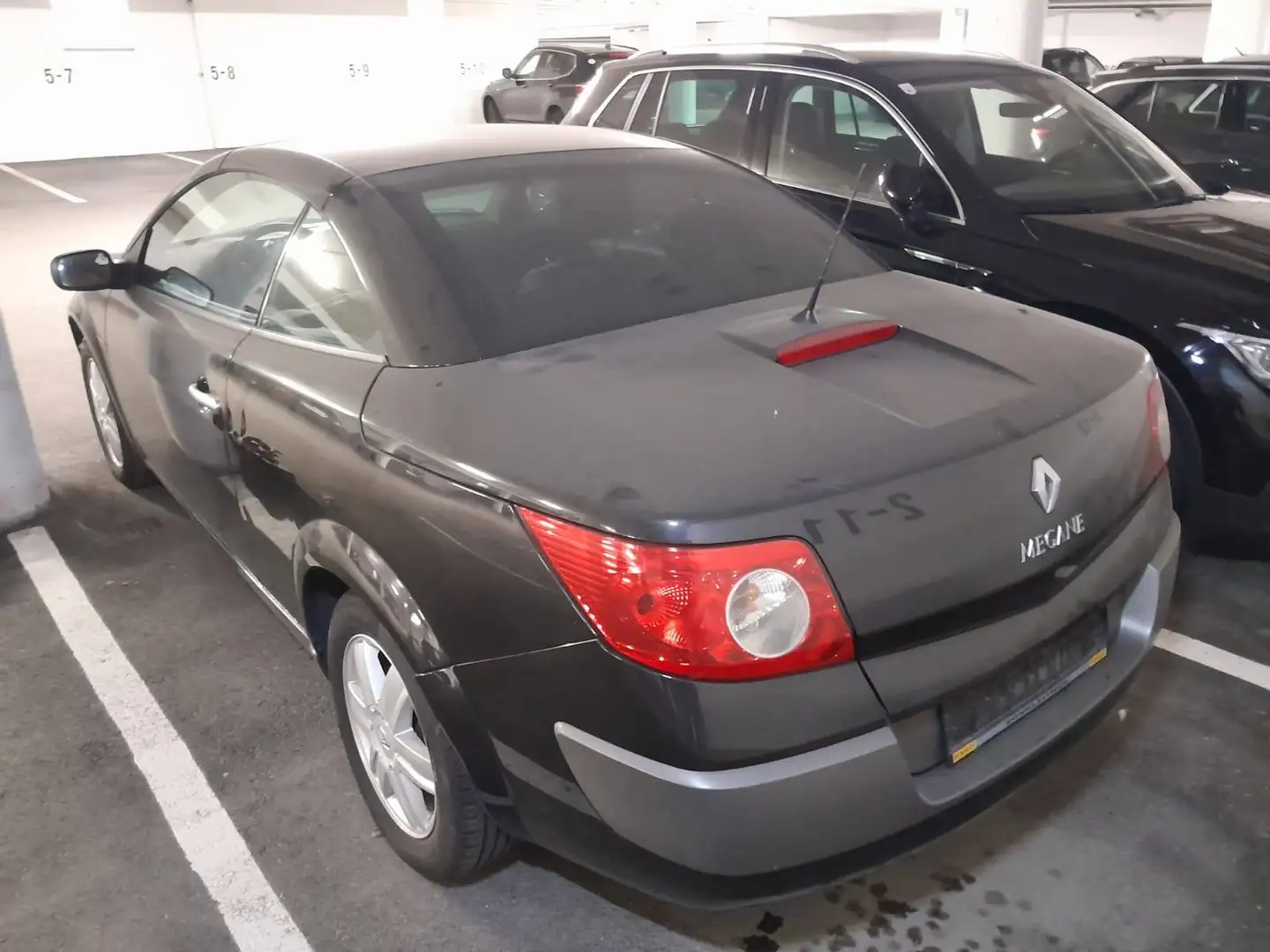 Renault Megane Dynamique 1.9 dCi 120 PS Schwarz - 2
