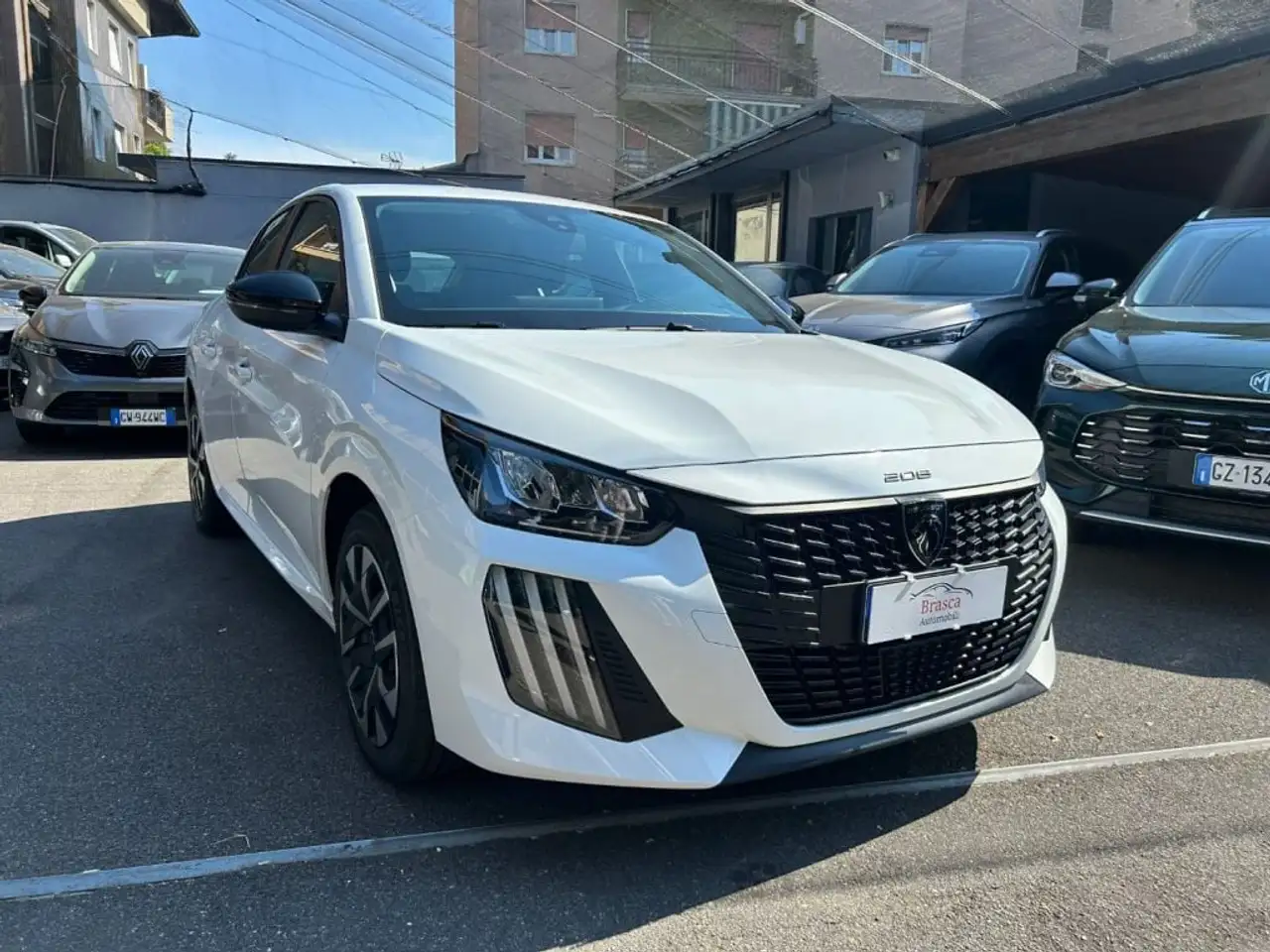 Peugeot 208