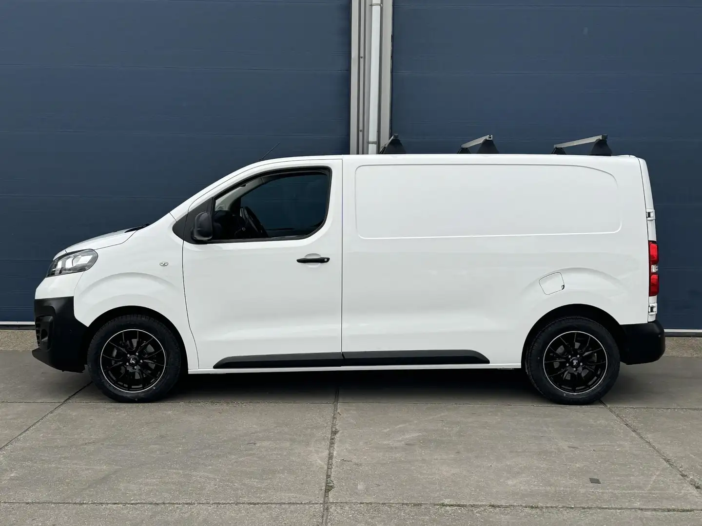 Opel Vivaro 2.0 CDTI L2H1 Edition AIRCO / CRUISE CONTROLE / NA - 2