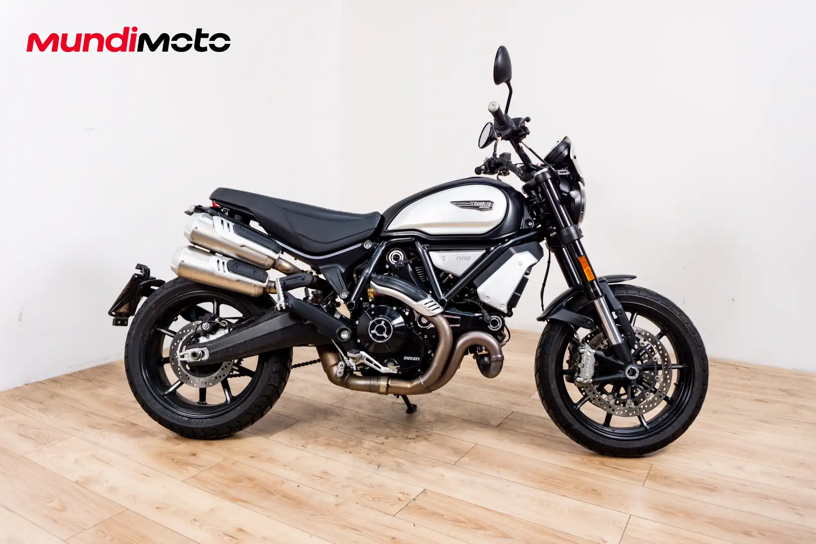 Ducati Scrambler - 1