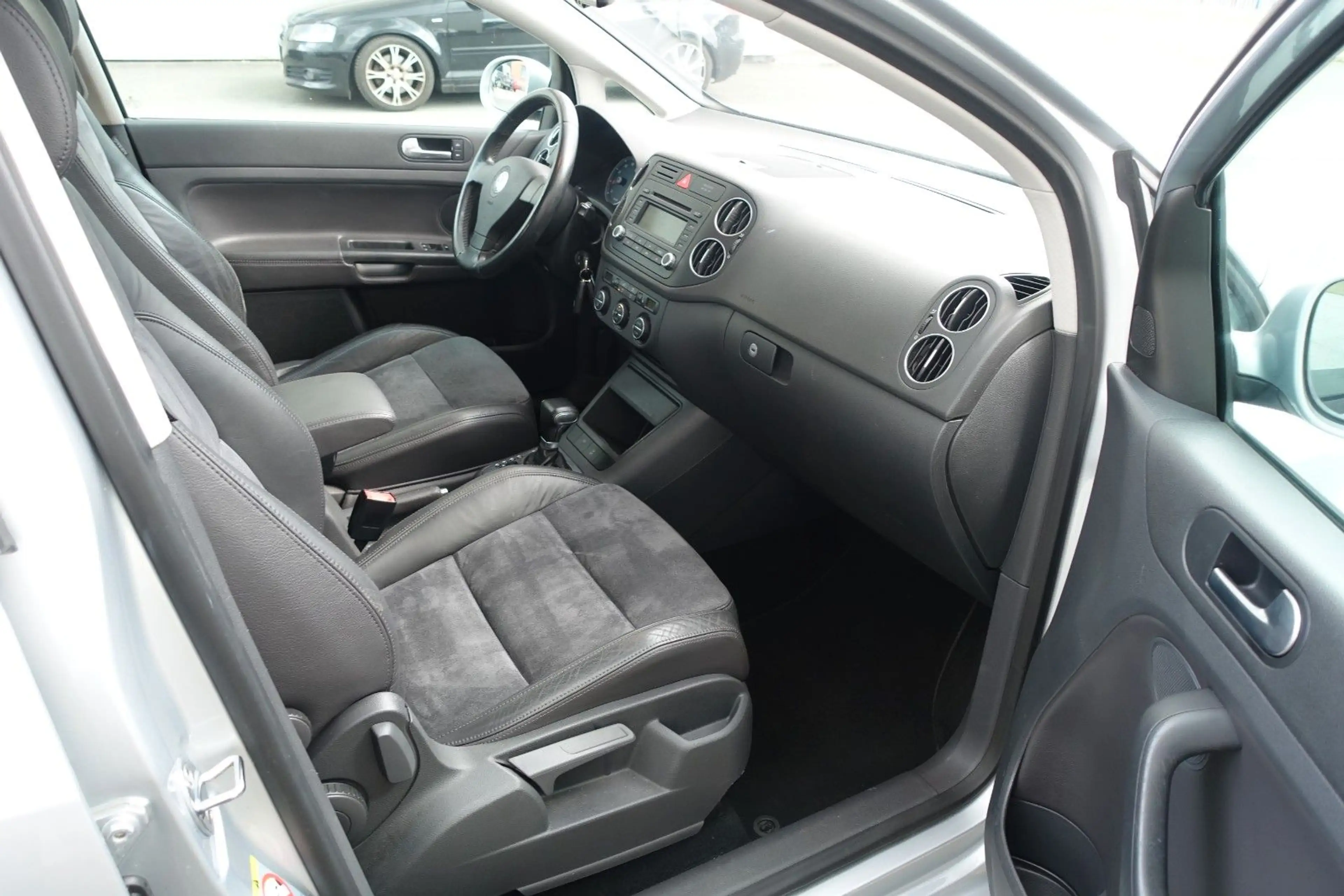 Volkswagen Golf Plus V SPORTLINE*AUTOMATIK*LEDER*SHZ*PDC*GS — photo 11